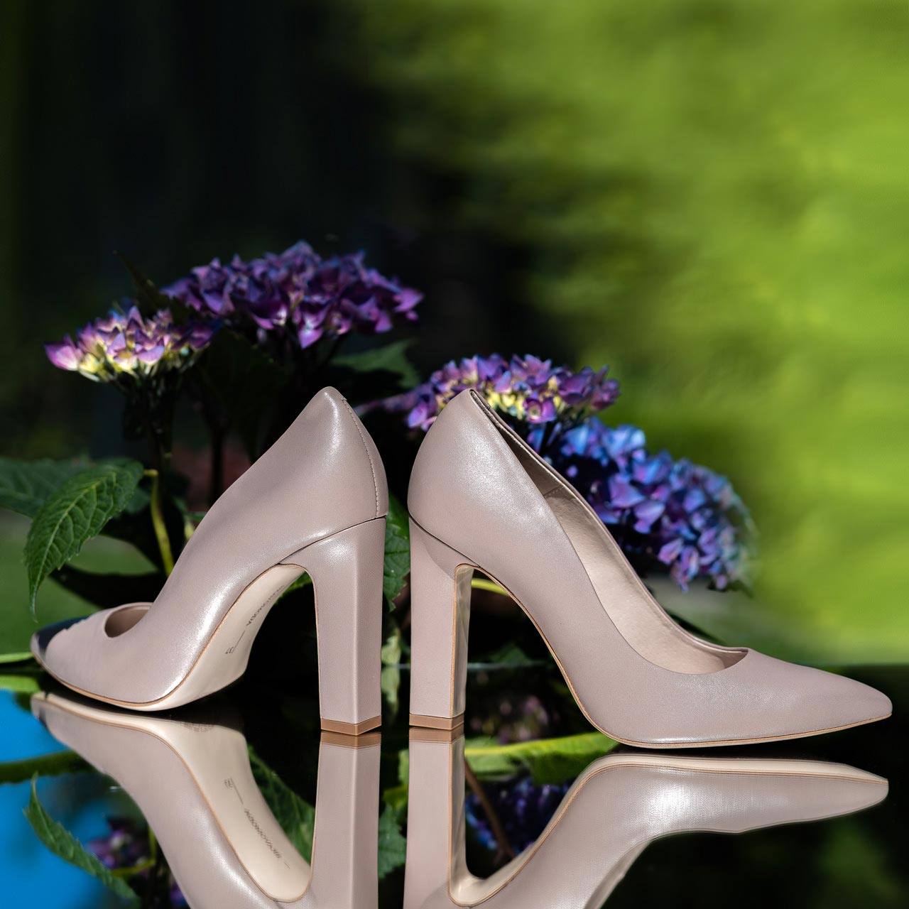 Czółenka BRAVOMODA - ręcznie wykonane buty damskie ze skóry naturalnej.